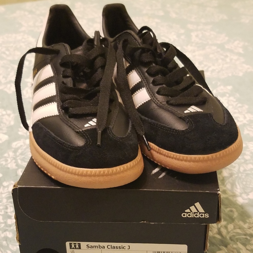 Adidas samba